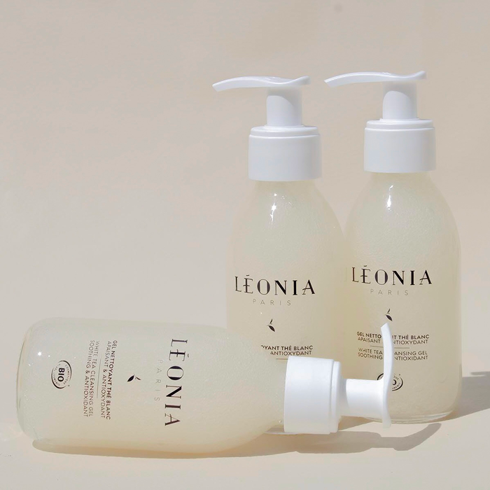 ホワイトティー クレンジングジェル